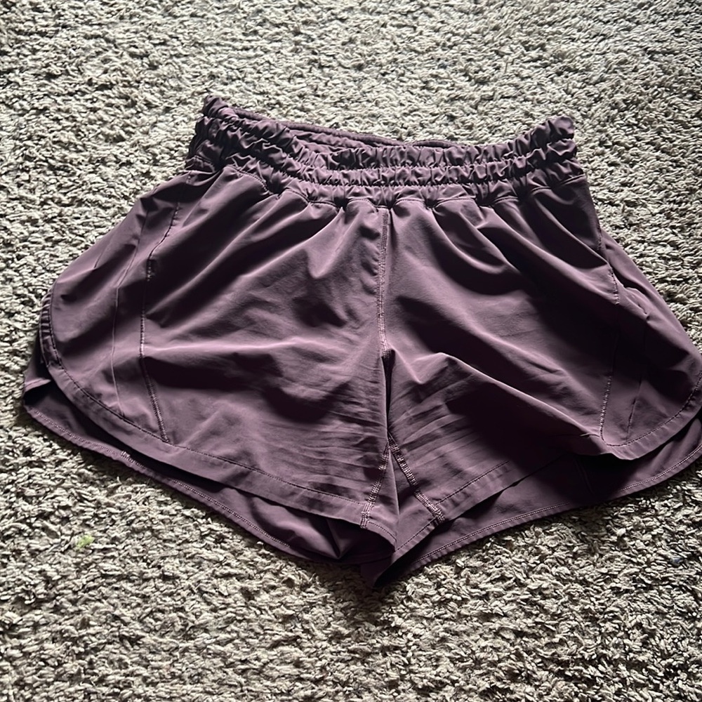 Lululemon Track that 5” mid rise short